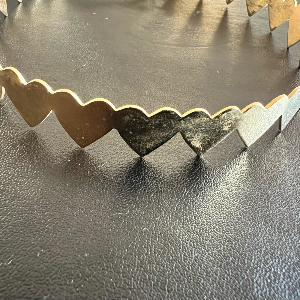 Chic Heart Necklace in Gold